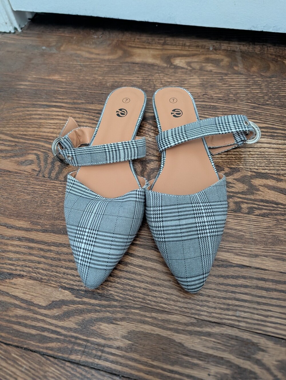 Plaid Shoes With Buckle